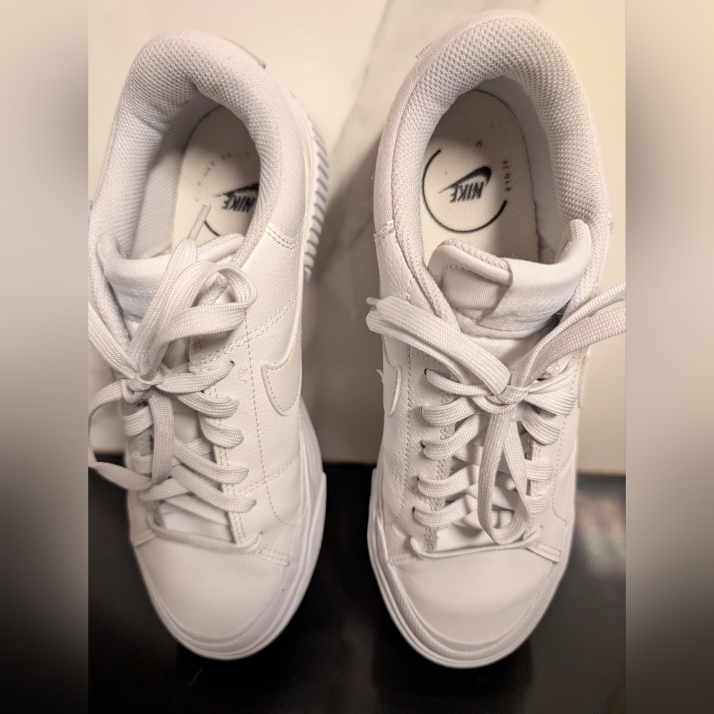 Nike Court Legacy Lift Platform Sneakers Size 9 Used Exc MSRP 94.99 - Picture 7 of 12
